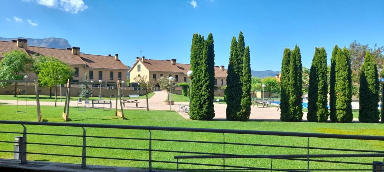 Appartamento Monteperdido Jaca Esterno foto
