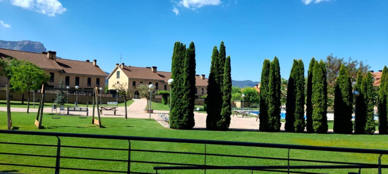 Appartamento Monteperdido Jaca Esterno foto